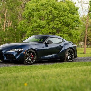 2020_GR_Supra_Downshift_Blue_003_4319D8A8E27FFA7B90167F5BAB6AA35E639BA5D4.jpg